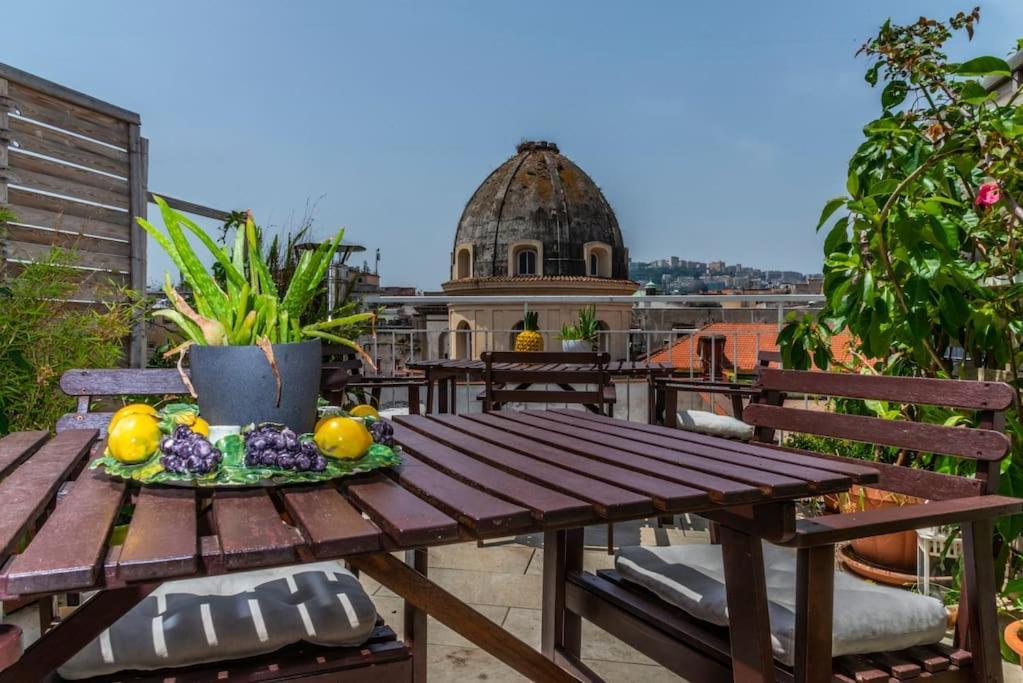 Naples In The History 4M Bed & Breakfast Екстериор снимка