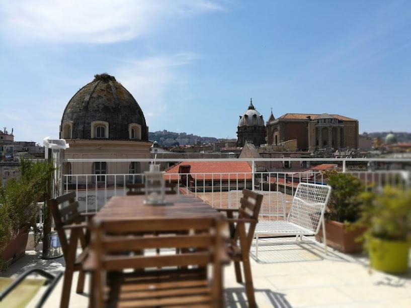 Naples In The History 4M Bed & Breakfast Екстериор снимка
