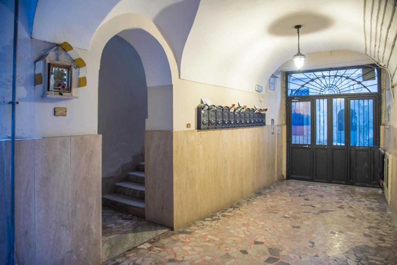 Naples In The History 4M Bed & Breakfast Екстериор снимка